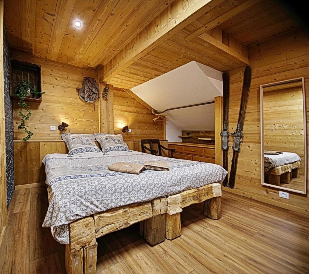 Chalet Hotel La Tuviere Bike Inn Saint-Jean-de-Maurienne Exterior foto